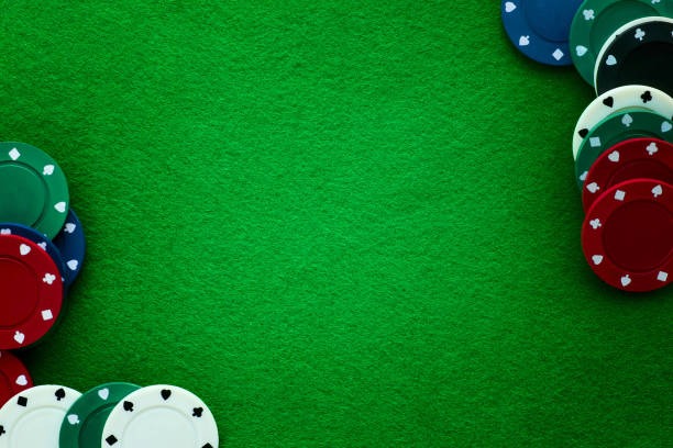 optiktoto mobile app home screen showing sportsbook and live casino options